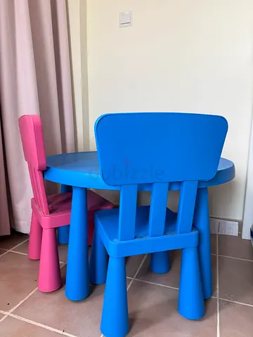 Blue kids plastic table and chair set - used, good condition
