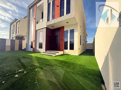 Villa for sale, freehold, open to all nationalities, no down payment. Water and electricity included. Prime location opposite the mosque. Direct from