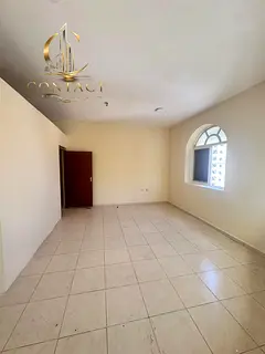 For rent - A Distinctive Apartment in Al Ramlah (Close to the Corniche) A luxurious living opportuni