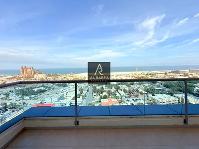 شقة مميزة للإيجار في منطقة الرميلة – بإطلالة بحرية كاملة وقريبة من أبراج عجمان ون  تفاصيل الشقة:  3 غرف نوم واسعة صالة معيشة كبيرة 4 حمامات 2 بلكونة ب