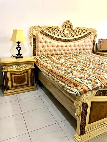 Bedroom set