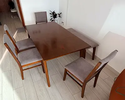 6 seater Solid Wood Dining Table with 4 Upholstered Chairs and a bench - excellent Condition