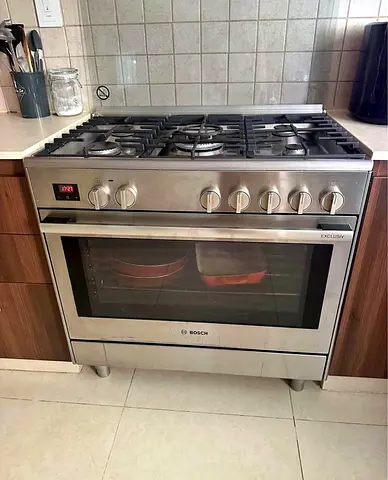 Bosch Series 8 Top Gas Oven Electric Cooker Range. Made Italy. 90×60Cm.