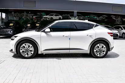 صورة 4 لـ 2022 Genesis GV60
