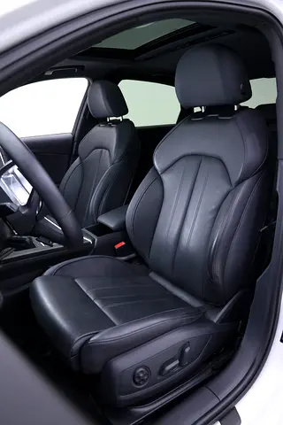 صورة مصغرة 10 لـ 2023 AUDI A4