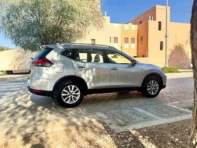 GCC, Lady Driving, Free Accident, Full-Service History available