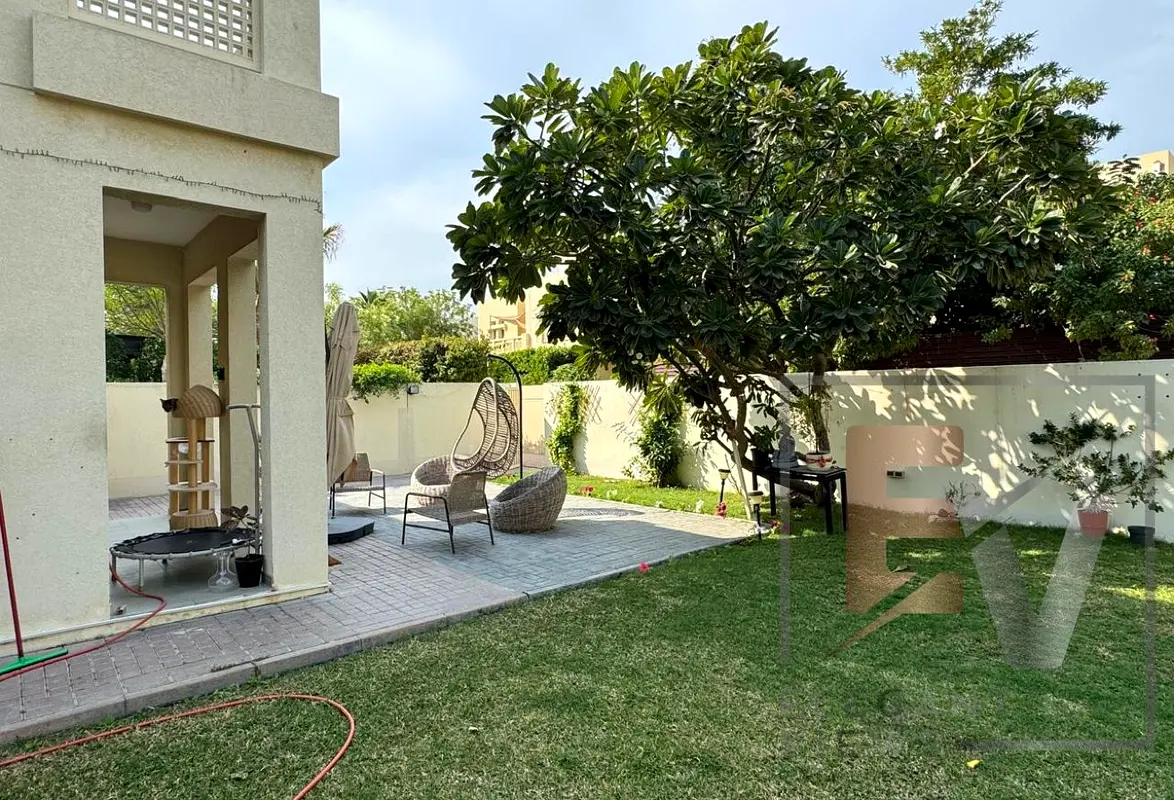Exclusive 3BR Corner Villa (Rented) | Zulal 2