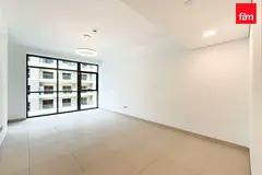 2 Spacious Bedroom With 2 Balconies|Prime Location