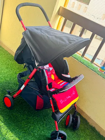 Mickey Mouse Lightweight Sports Stroller + Storage Cabin