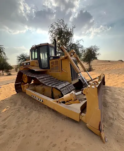 CATERPILLAR DOZER D6 1997