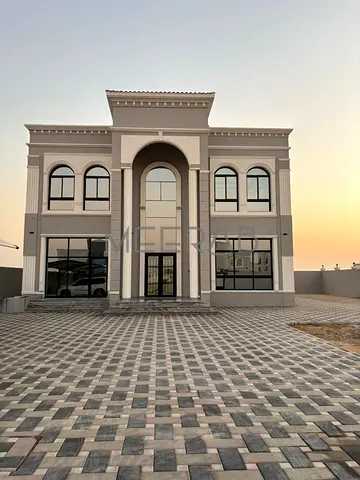Brand New 4 Bedrooms Independent Villa | Vacant