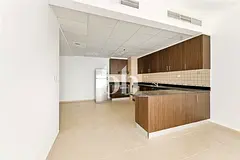 Vacant | Unfurnished | High Floor