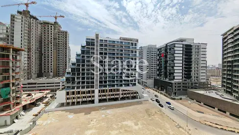 Bright Layout| Studio Apartment | Central Location