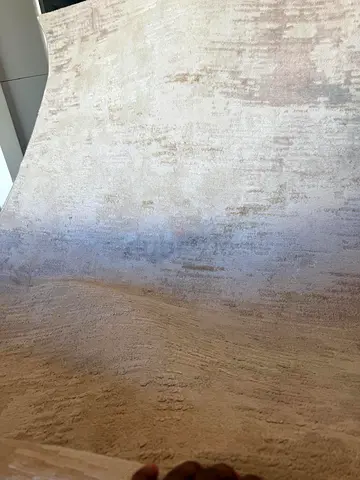 Large neutral-tone modern abstract rug – excellent condition