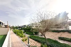 Greenbelt | Corner Unit | Vacant Now