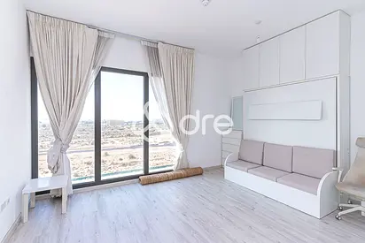 Vacant I Well Maintain I Spacious Studio