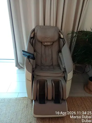 Premium ROTAI Luxury Massage Chair (Like New)