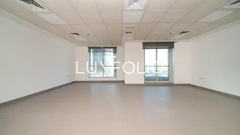 Unfurnished | Vastu Compliant | Low Floor