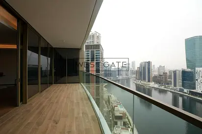 High-Floor 2BR | Jumeirah Living BB | Canal & Skyline Views