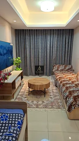 Fully furnished - Wardrobes, parking, gym, and swi