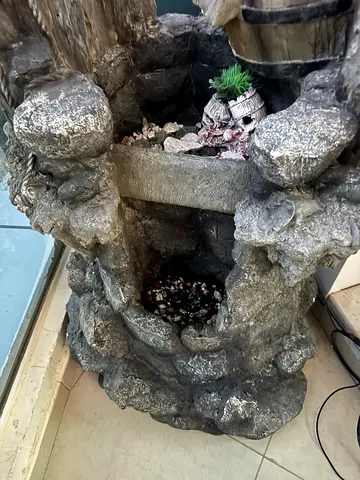 Artificial Rock Garden Water Fountain - Decorative Indoor/Outdoor