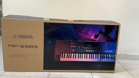 BRAND New Yamaha Keyboard PSR-E583