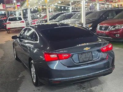 2021 Chevrolet MALIBU thumbnail 12