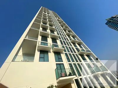 Private Pool I Modern Design I High Floor