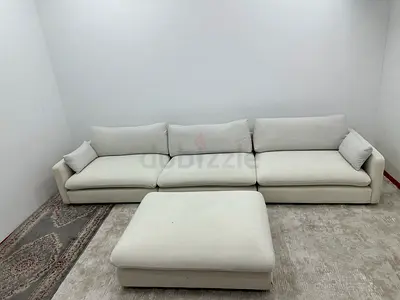 Like new condition oc home pieces sofa