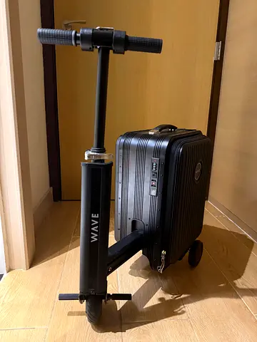 Wave Electric Scooter - Foldable Commuter Scooter in Good Condition