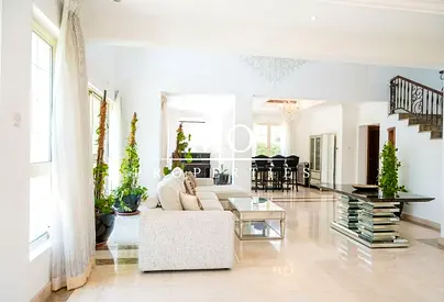 Vacant l Semi-furnished l Private Villa