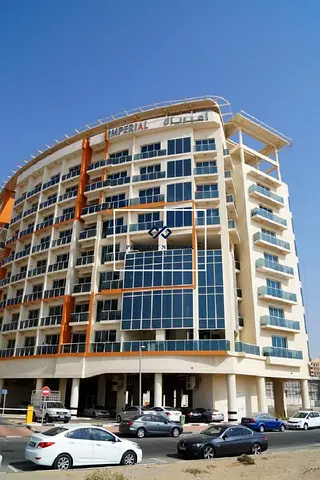 Spacious 1-BR | URGENT| Vacant on transfer