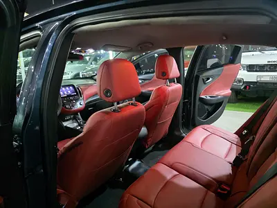 2021 Chevrolet MALIBU thumbnail 7