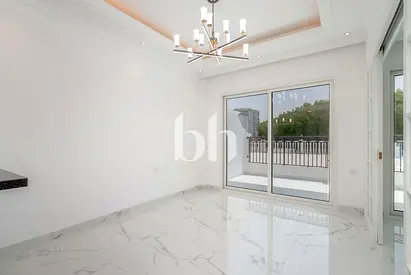 1 Bedroom Spacious | Multiple Cheques | Available