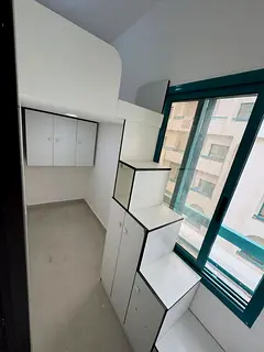 Big Partitions available for only kabayan near Al Rigga Metro