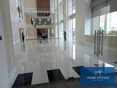 UNIQUE LOCATION SHOWROOM AVILABLE MAIN SHEIKH ZAYED ROAD