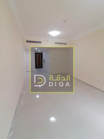 غرفة وصالة للإيجار بمويلح التجارية، الشارقة