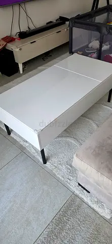 White Modern Coffee Table with storage — Good Condition