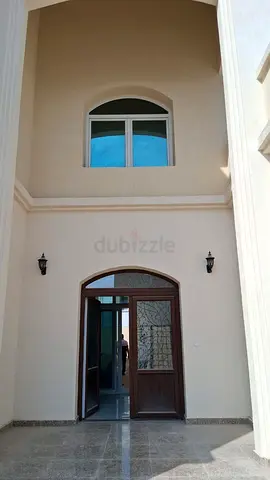 Main entrance aluminum door