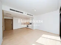 Luxury Semi-Furnished 2BR | High-floor Lagoon view