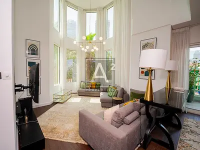 3BR + Maid Duplex | Panoramic Skyline & Lake Views | VOT