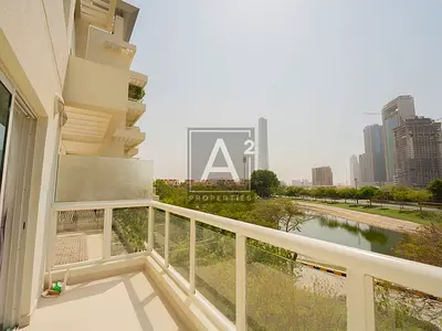 Duplex+ Maids | Panoramic Skyline | Lake Views