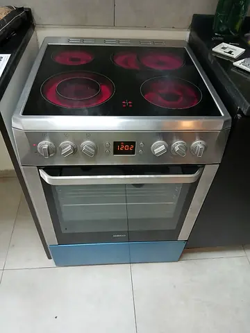 Beko four burner cooker electric ceramic 60cm