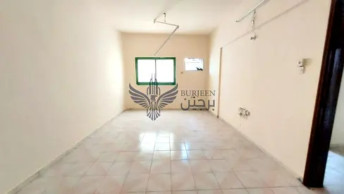 Spacious 1bhk split ac central gas family building with balcony in Rolla