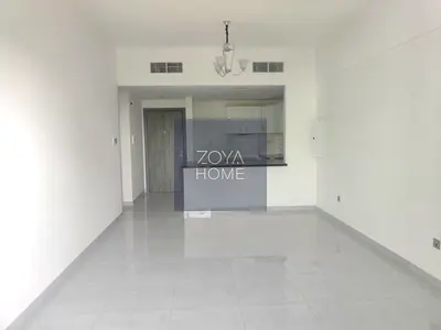 Spacious & Modern 2 Bedroom | Pool & Amenities view | Free Gas Bill