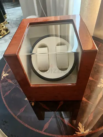 Single Watch Winder with Glass Display