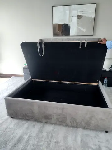 Queen Storage Ottoman Bed with Lift-Up Base - Grey Velvet with mattress
