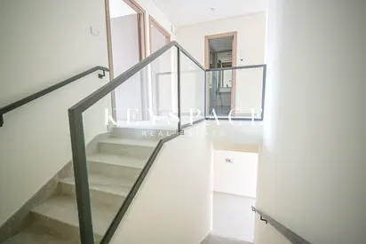 Solar-Optimized Residence | Smart Living with Contemporary Flair | Resale