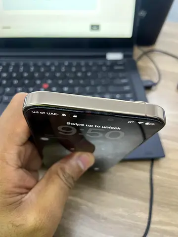 iPhone 16 pro max (dessert titanium)