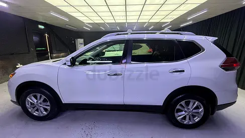 Nissan Rogou SV 7 Seaters